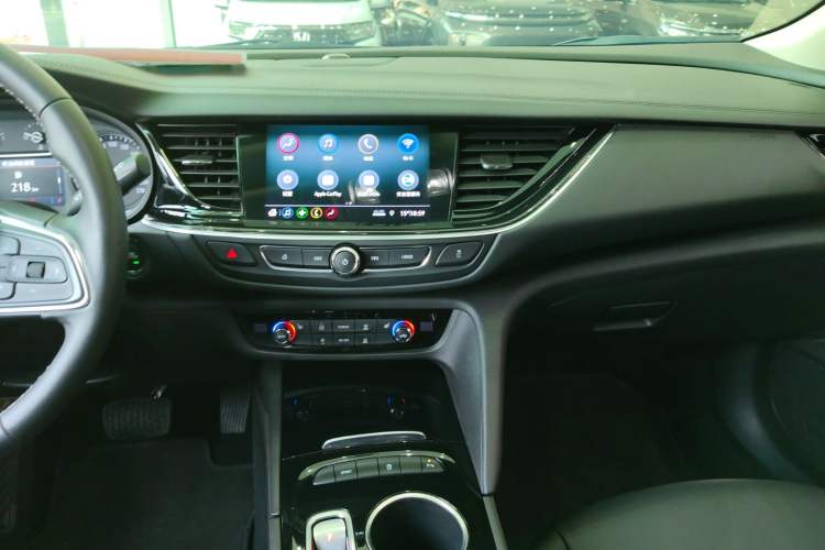 Used Buick Regal 2024 Revised 25T Ultra-Comfort Edition
