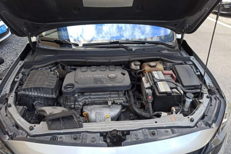 Used Chevrolet Monza 2021 320 Automatic Enjoyment Sunroof Edition
