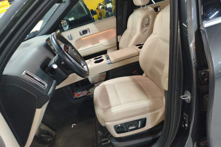 Used Li Auto L9 2022 Max model
