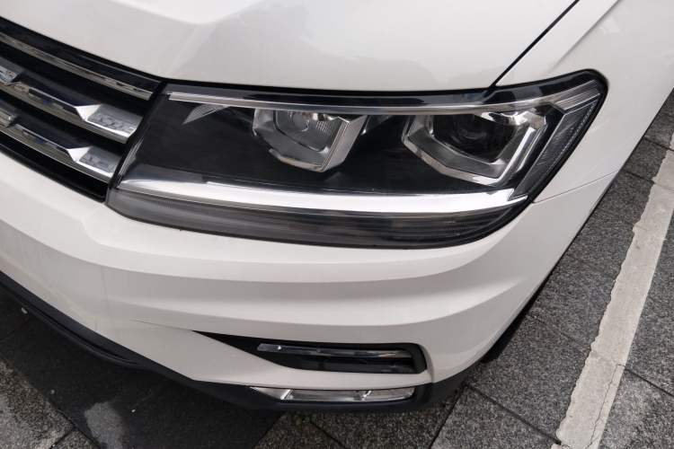 Used Volkswagen Tiguan L 2020 330TSI Automatic Two-Wheel Drive Panoramic Comfort Edition China VI Standard