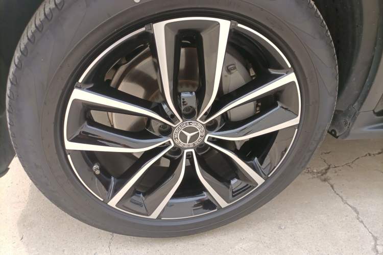 Used Mercedes-Benz GLC 2021 GLC 300 L 4MATIC Dynamic Model
