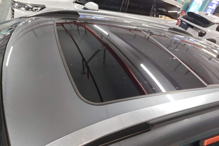 Used Lynk & Co 01 2019 2.0T Two-Wheel Drive Zhaopu Version China VI Standard
