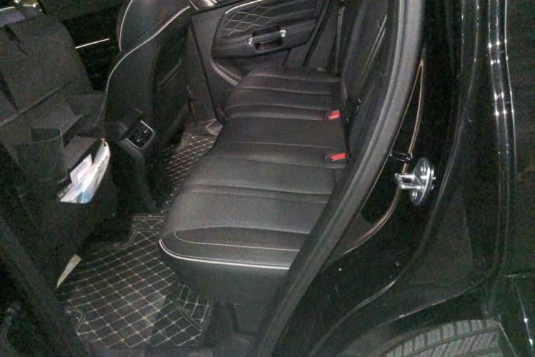 Used Tank 300 2023 City Edition 2.0T—Stylish as Ever
