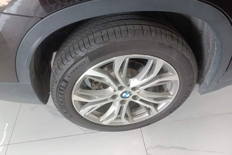 Used BMW X1 2019 sDrive20Li Leading Model
