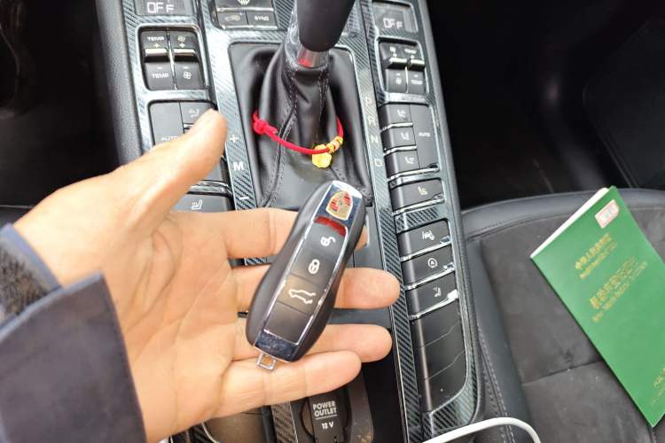 Used Porsche Macan 2018 Macan 2.0T