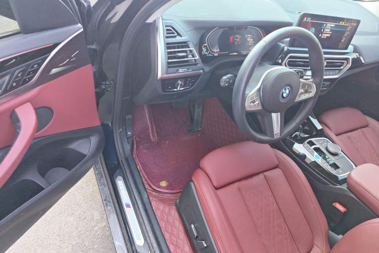 Used BMW iX3 2024 Leading Model