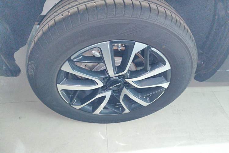 Used Haval H6 2024 1.5T Two-Wheel-Drive Classic Edition
