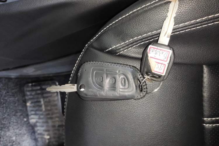 Used Soueast DX3 2019 1.5L Manual Luxury Model China VI Standard
