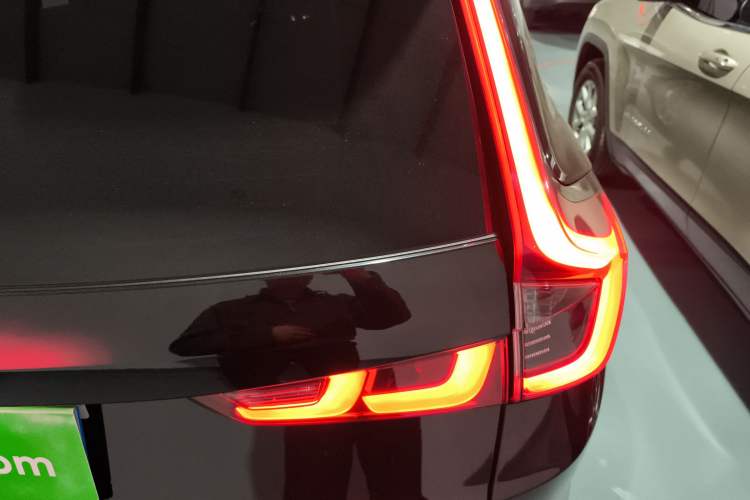 Used Honda CR-V 2023 240TURBO Two-Wheel-Drive Luxury Version 5 Seats
