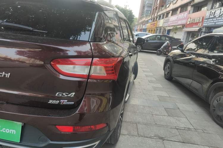 Used GAC Trumpchi GS4 2015 200T G-DCT Luxury Edition
