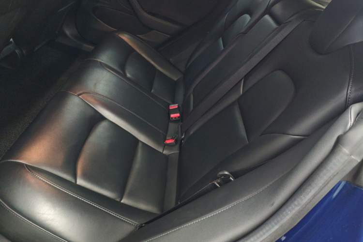 Used Tesla Model 3 2019 Standard Range Rear-Wheel Drive Upgraded Version (52 kWh)
