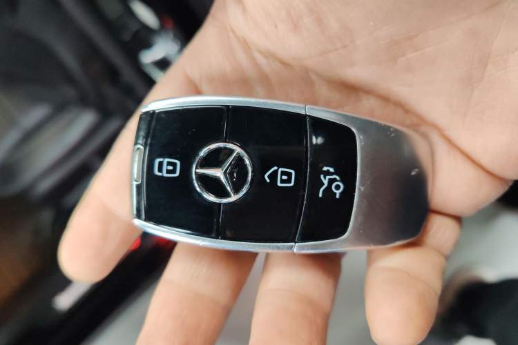 Used Mercedes-Benz E-Class 2018 Restyled E 300 L Sport Luxury Edition
