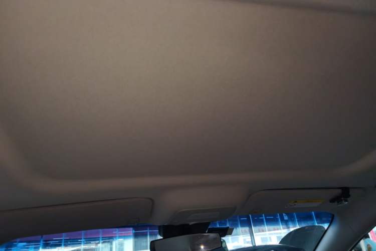 Used Buick GL8 2023 Land Executive Class Comfort Model
