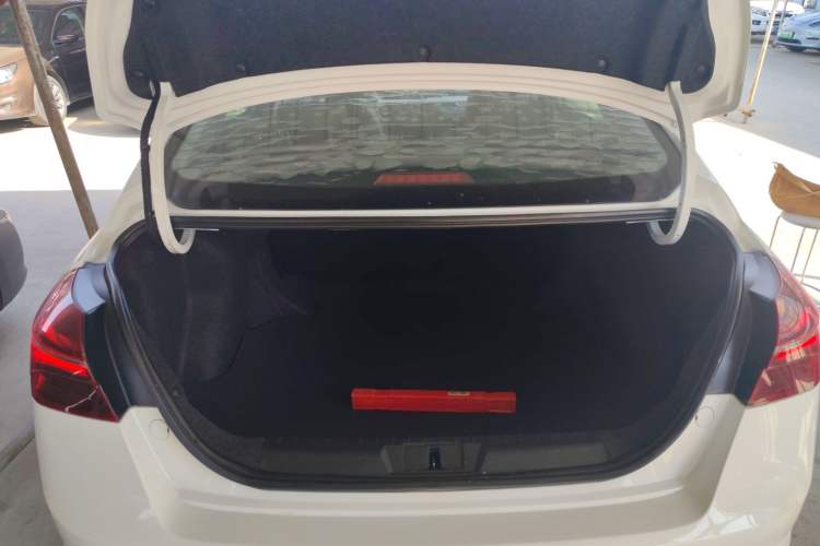 Used Geely Auto Emgrand 2020 1.5L CVT Upward Version
