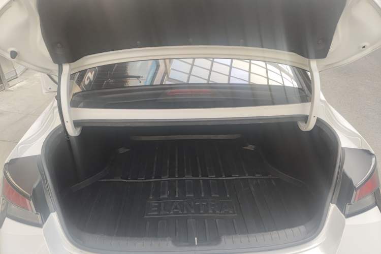 Used Hyundai Elantra 2022 1.5L CVT GLX Elite Edition
