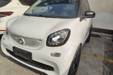 Used smart fortwo 2015 1.0L 52 kW Hardtop Passion Edition