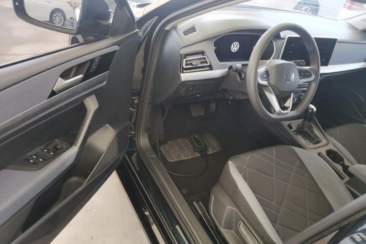 Used Volkswagen Lavida 2023 Revised 1.5L Automatic DeYi Edition
