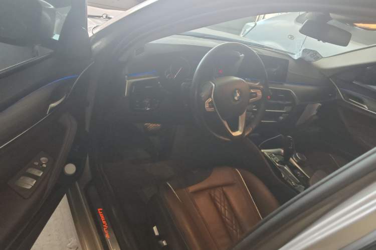 Used BMW 5 Series 2018 Revised Version 530Li Leading Edition Luxury Package
