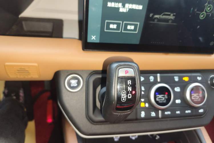 Used Land Rover Defender 2023 Facelift 110 3.0T P400 X-DYNAMIC HSE
