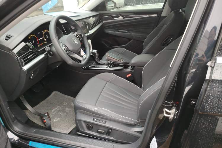 Used Volkswagen Passat 2024 330TSI Elite Edition
