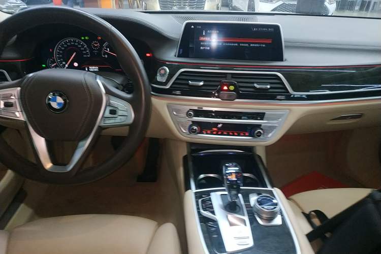 Used BMW 7 Series 2018 730Li Luxury Model Excellence Package