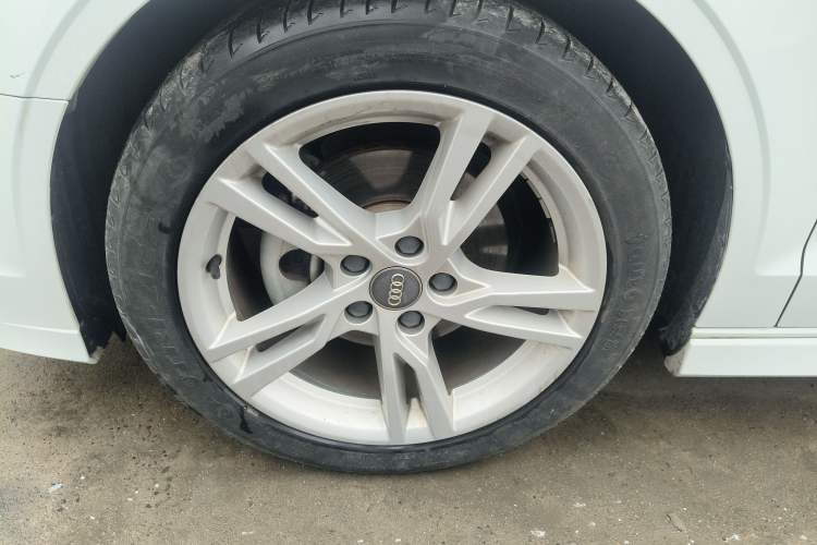 Used Audi A3 2019 Limousine 35 TFSI Fashion Edition China VI Emission Standard