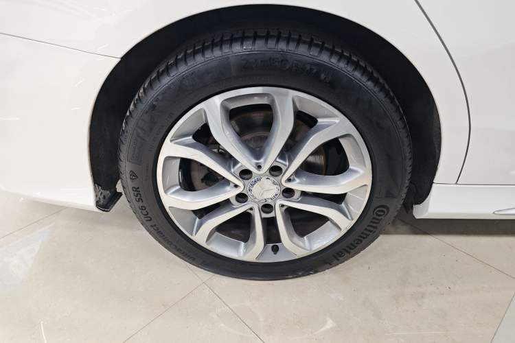 Used Mercedes-Benz C-Class 2015 Restyled C 180 L Sport Edition
