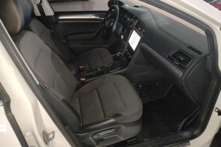 Used Volkswagen Golf 2018 230TSI Automatic Comfort Model