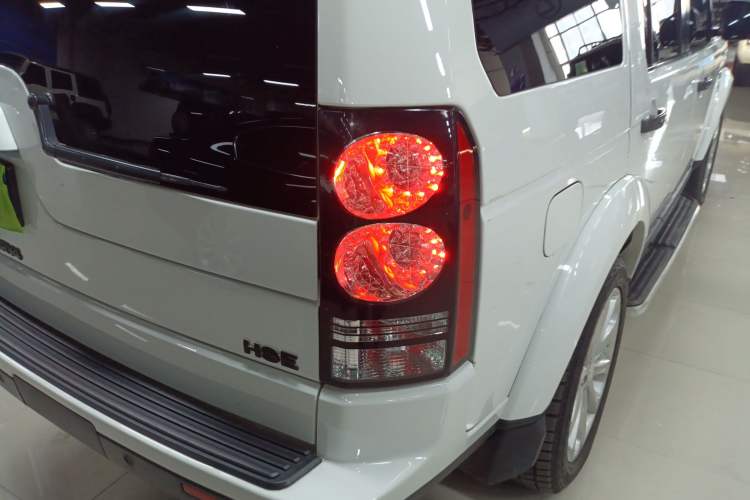 Used Land Rover Discovery 2014 3.0 SC V6 SE
