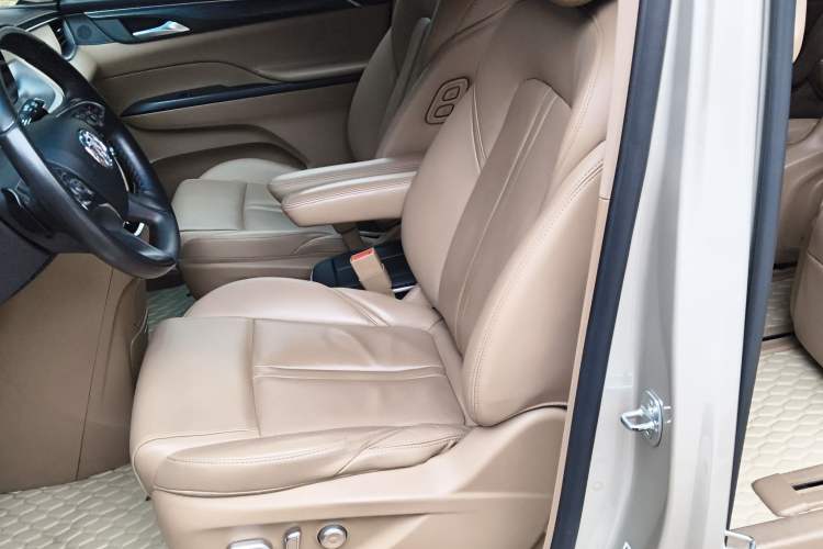 Used Buick GL8 2021 ES Land Cruiser 653T Smart Flagship Model
