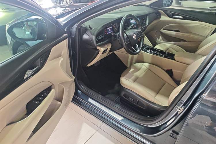 Used Buick Regal 2020 552T Elite Edition
