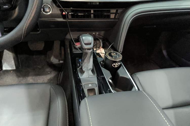 Used Toyota Camry 2024 2.0E Elite Edition