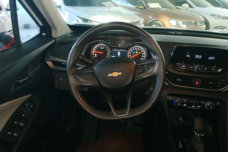 Used Chevrolet Orlando 2019 530T Automatic Luxury Edition (5+2 Seater) – China VI Standard
