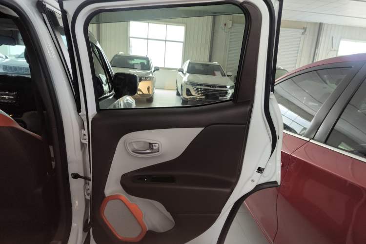 Used  Renegade 2016 1.4T Automatic Smart Edition
