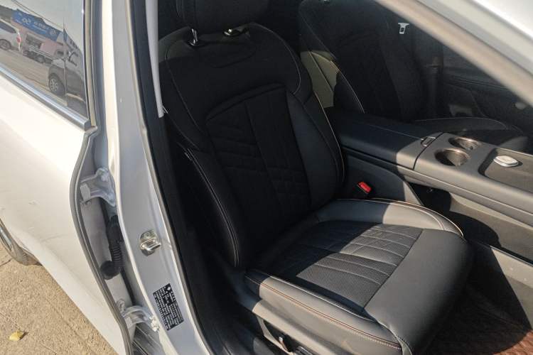 Used Baojun Enjoy 2025 Plug-in Hybrid 140km Luxury Edition