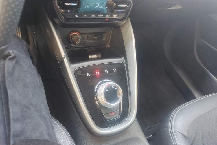 Used Baojun 510 2017 1.5L Automatic Fashion Model