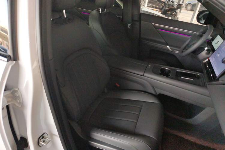 Used  eπ008 2026 Model Six-Seat Pure-Electric Family Edition