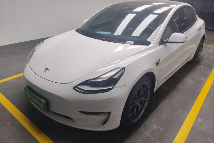 Used Tesla Model 3 2021 Revised Version II – Performance High-Performance All-Wheel-Drive Edition
