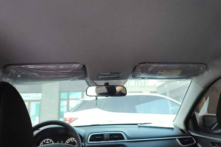 Used Hyundai Verna 2017 1.4L Manual Refreshed Version China V Standard