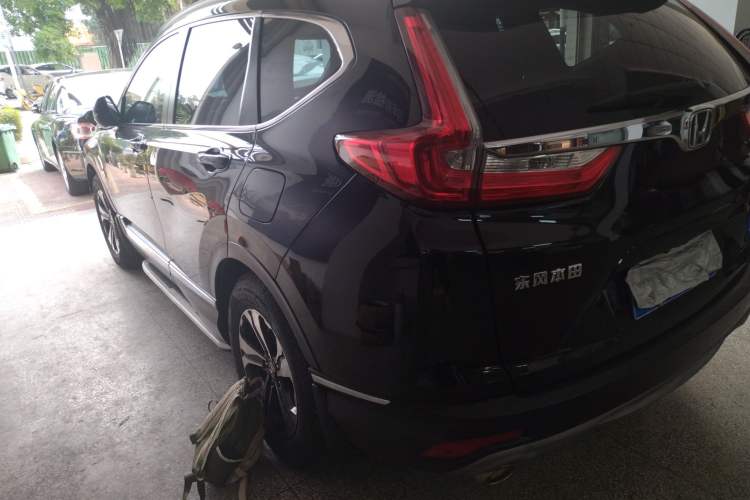 Used Honda CR-V 2017 240TURBO CVT Front-Wheel Drive Fashion Edition
