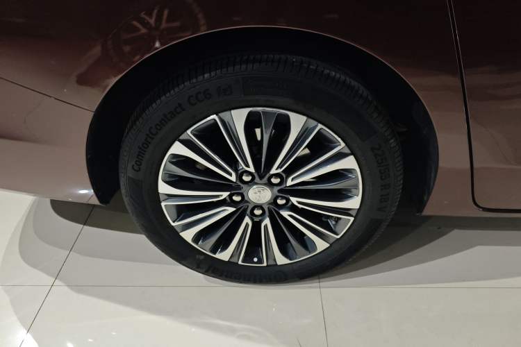 Used Buick GL8 2022 ES Land Cruiser 653T Luxury Model