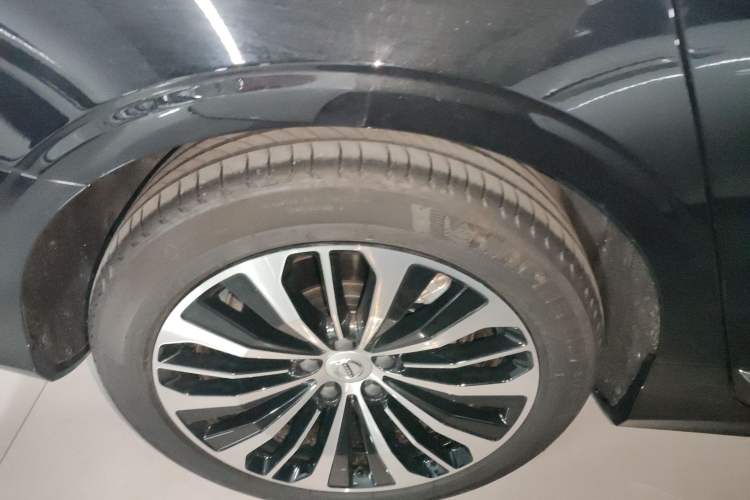 Used Volvo S90 2025 B5 Zhiyi Luxury Edition
