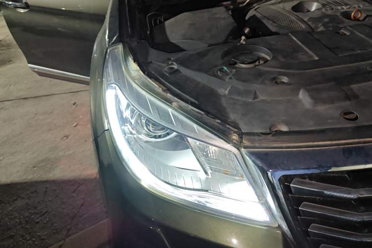 Used Haval H9 2017 2.0T Gasoline 4x4 Luxury 7-Seater
