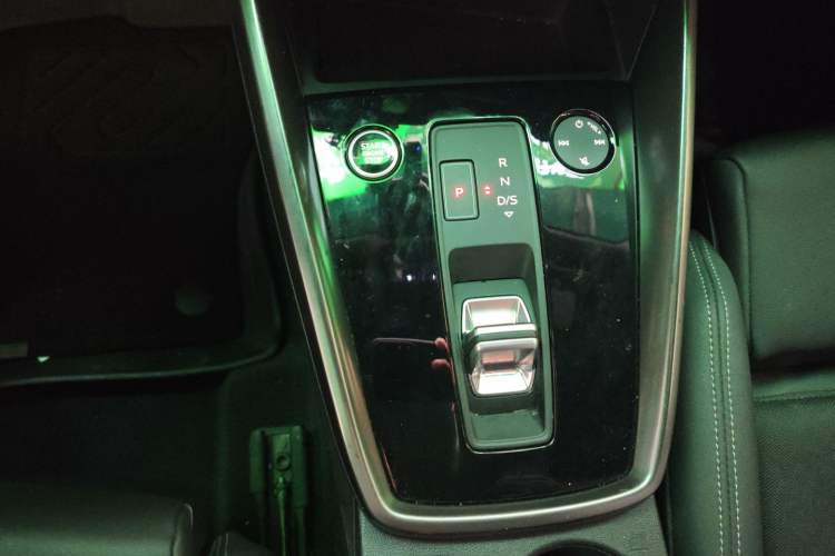 Used Audi A3 2021 Sportback 35 TFSI Fashionable Sports Model
