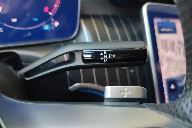 Used Mercedes-Benz C-Class 2024 Restyled C-Class 260 L Sport Edition
