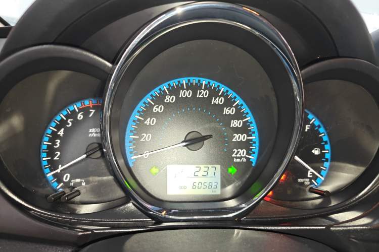 Used Toyota YARiS L 2019 1.5E CVT Dynamic Edition China VI compliant
