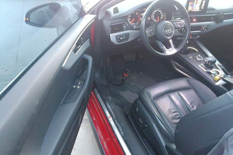 Used Audi A5 2017 Coupe 40 TFSI Fashion Model
