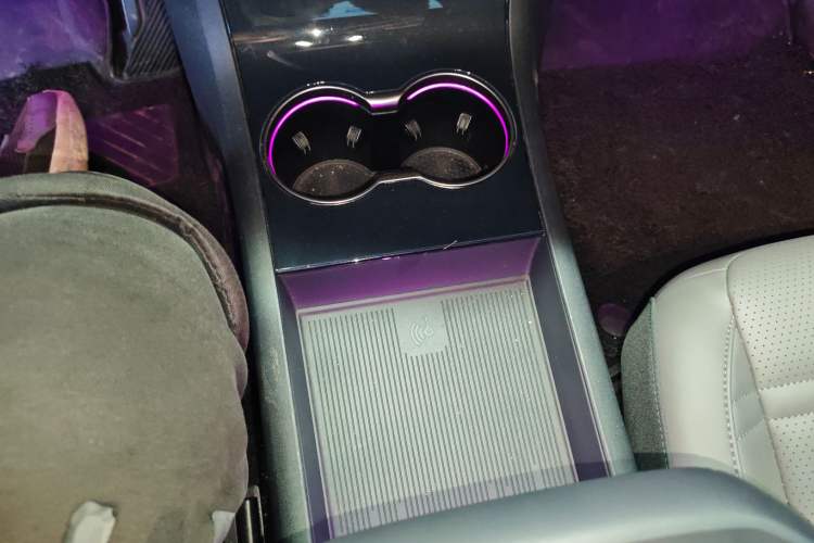 Used Hongqi EH7 2024 690 Pro