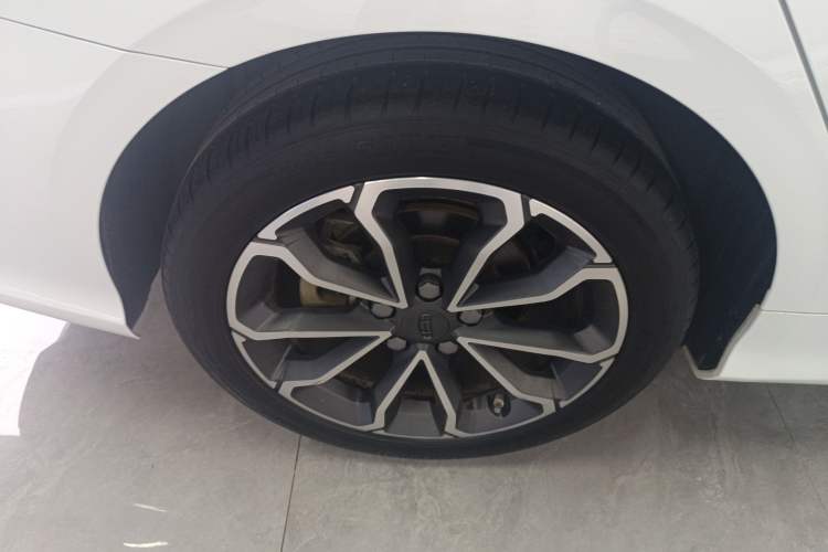 Used Geely Auto Binray 2021 1.4T CVT Asian Games Edition
