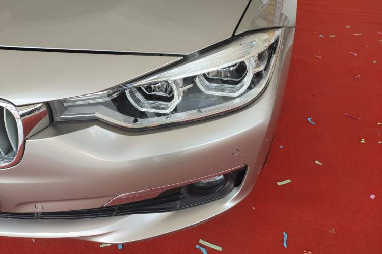 Used BMW 3 Series 2018 320Li Fashion Model
